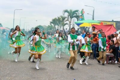 desfile cívico-estudiantil de la Parroquia Zapotal queda suspendido