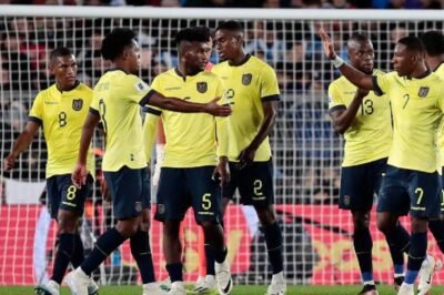 Ecuador tendría definida su alineación ante Uruguay